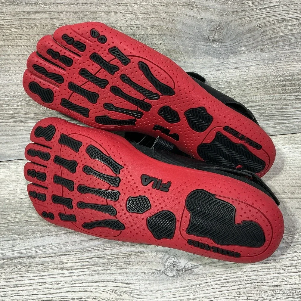 Fila Skele-Toes EZ Slide Drainage Barefoot Running Shoes Black Red Mens Size 10